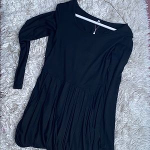 long sleeve black dress